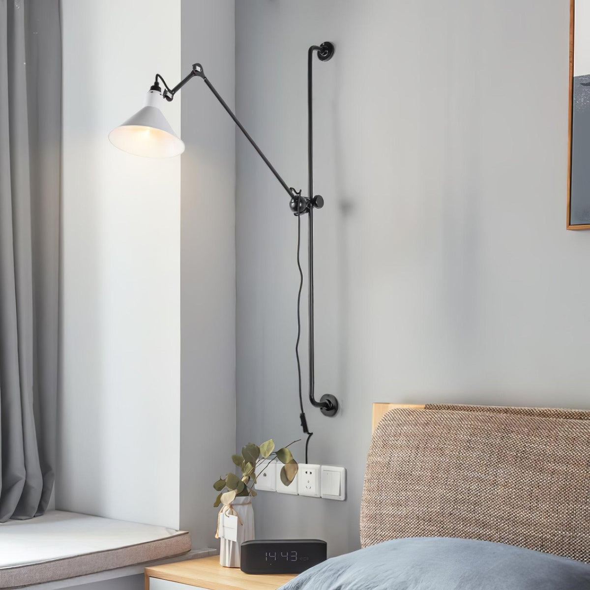 Dral Support Frame Rocker Wandleuchte