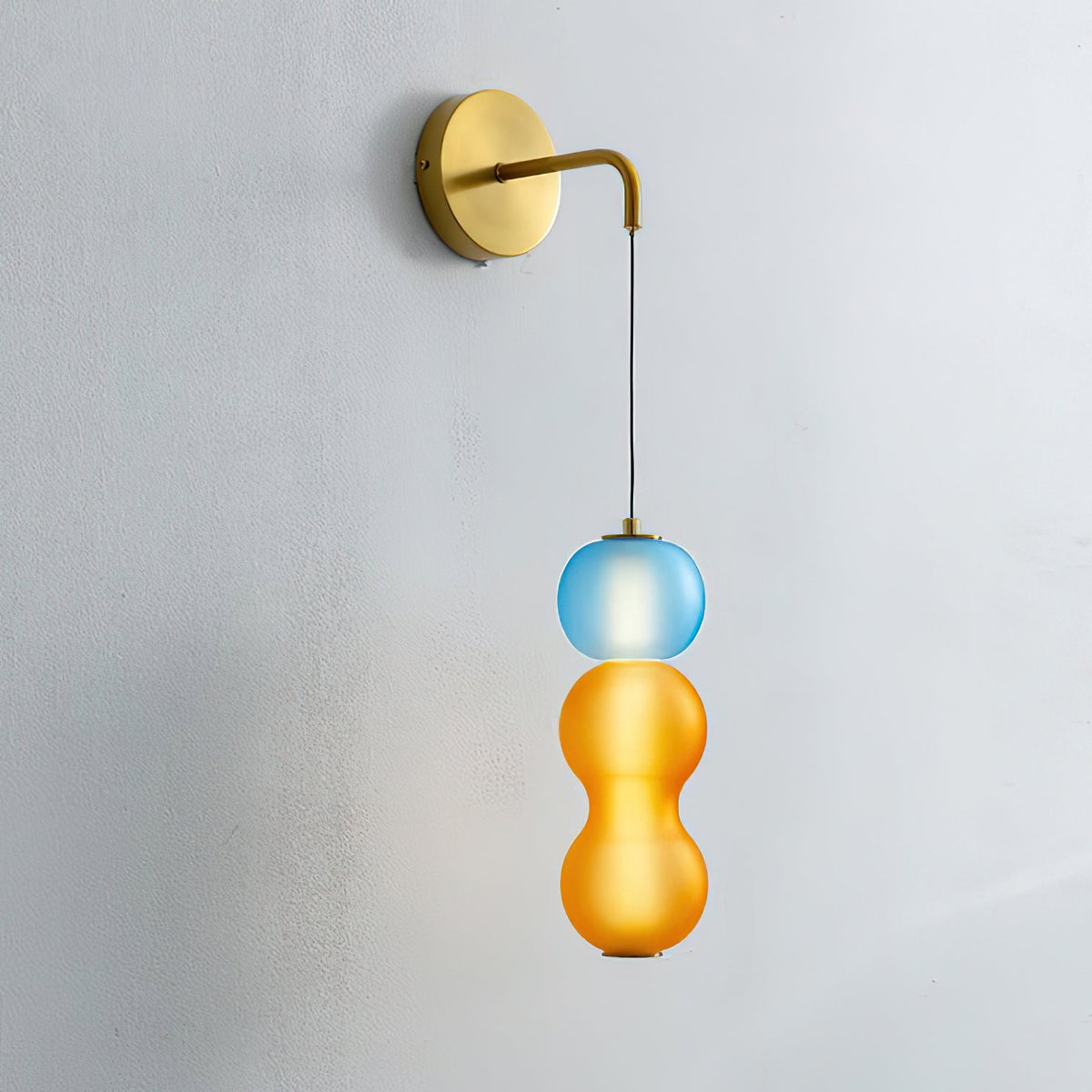Eurtalia zeitgenössische minimalistische Glas-Wandleuchte