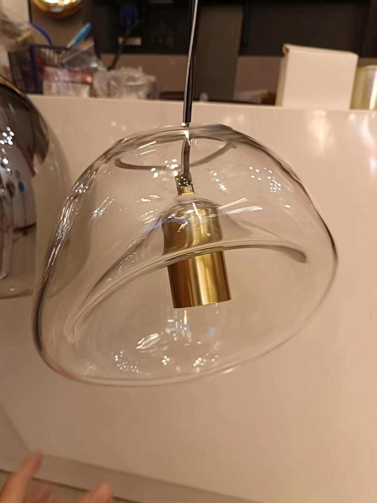 Rune Minimalistische Pendelleuchte aus transparentem Glas
