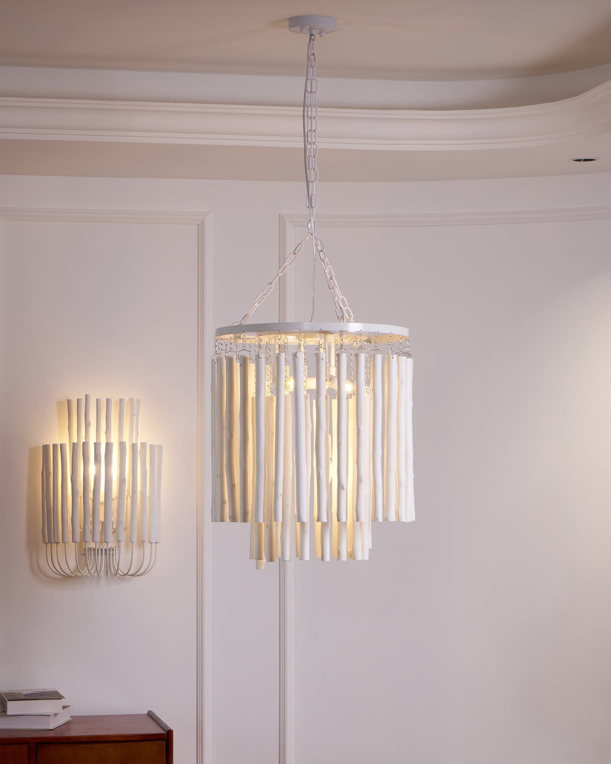Xantir Kronleuchter im postmodernen Luxus-Stil aus Holz