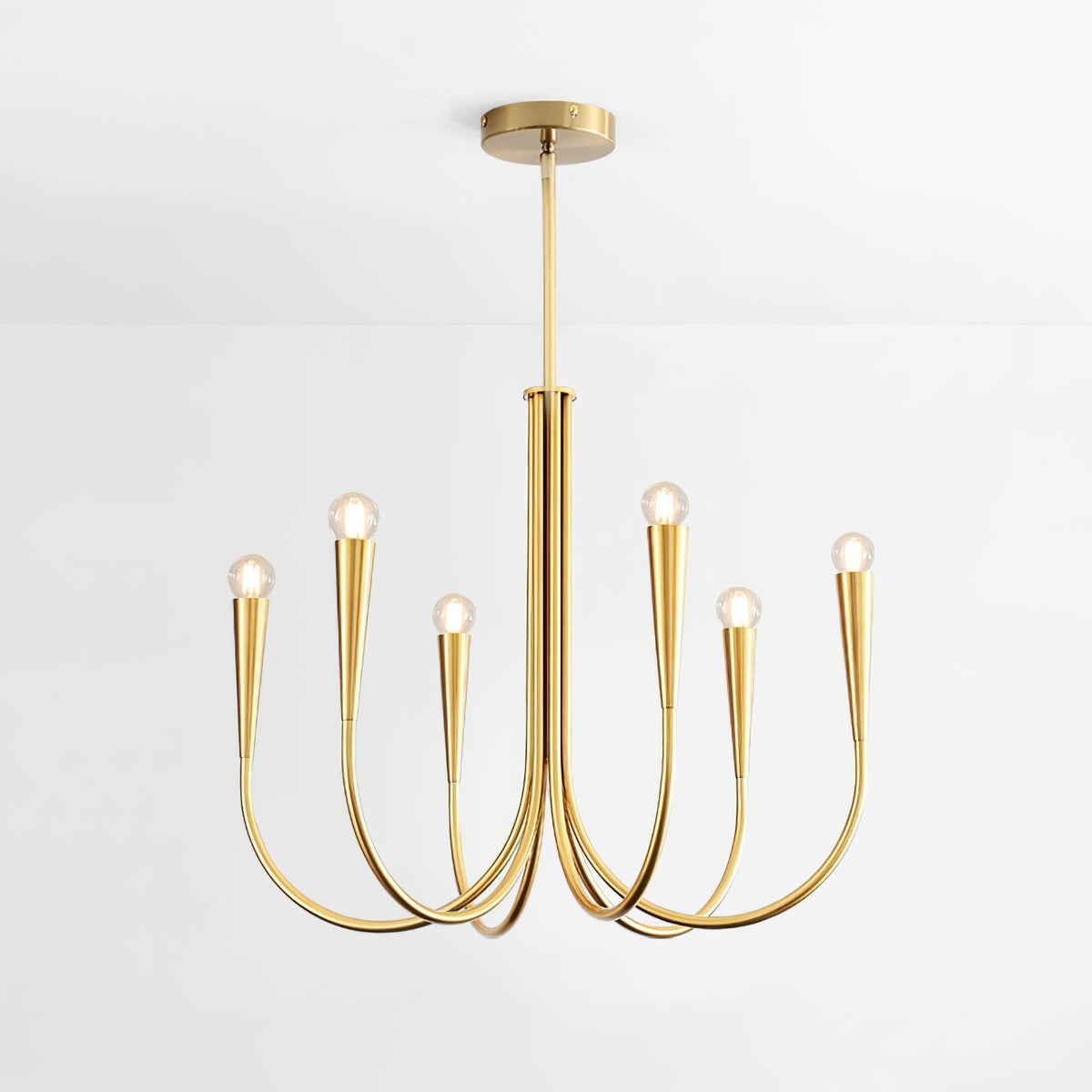 Orioaria Kronleuchter Swoop Arm in Messing minimalistisch