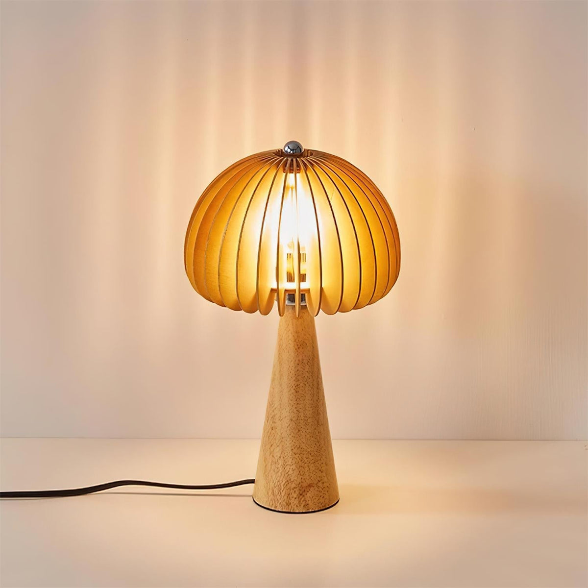 Leif Tischlampe