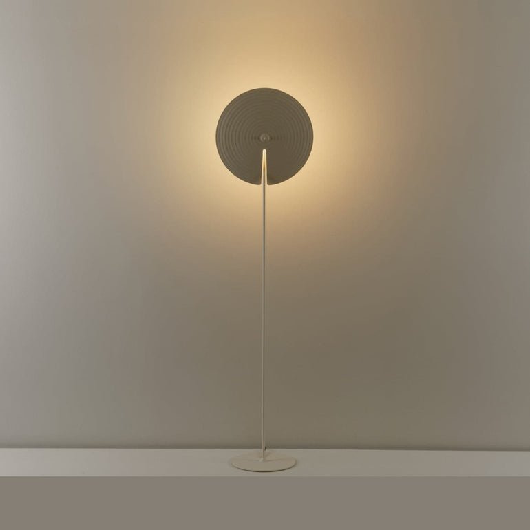 Spira moderne Stehleuchte aus Aluminium
