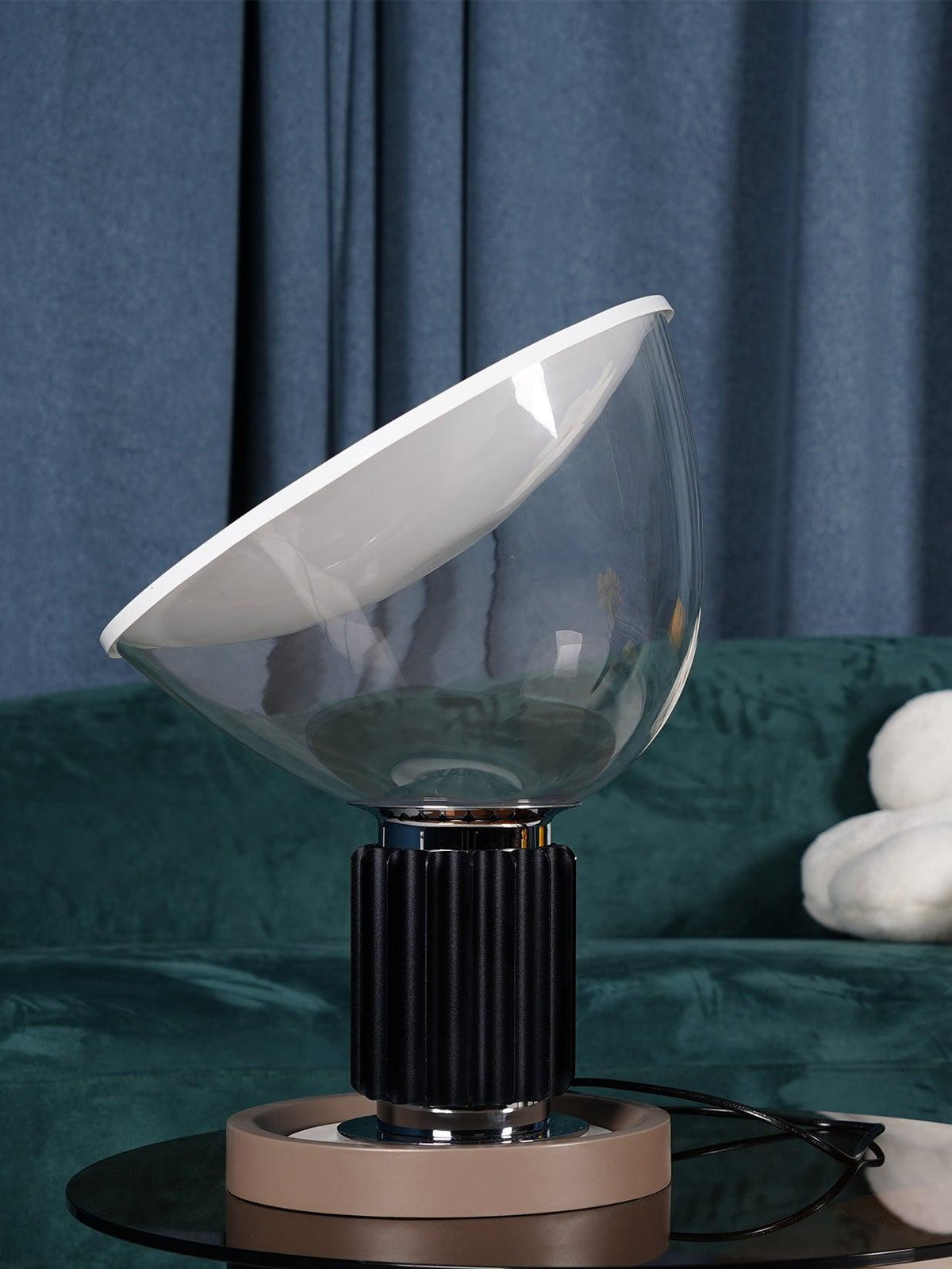 Nexus Tischlampe