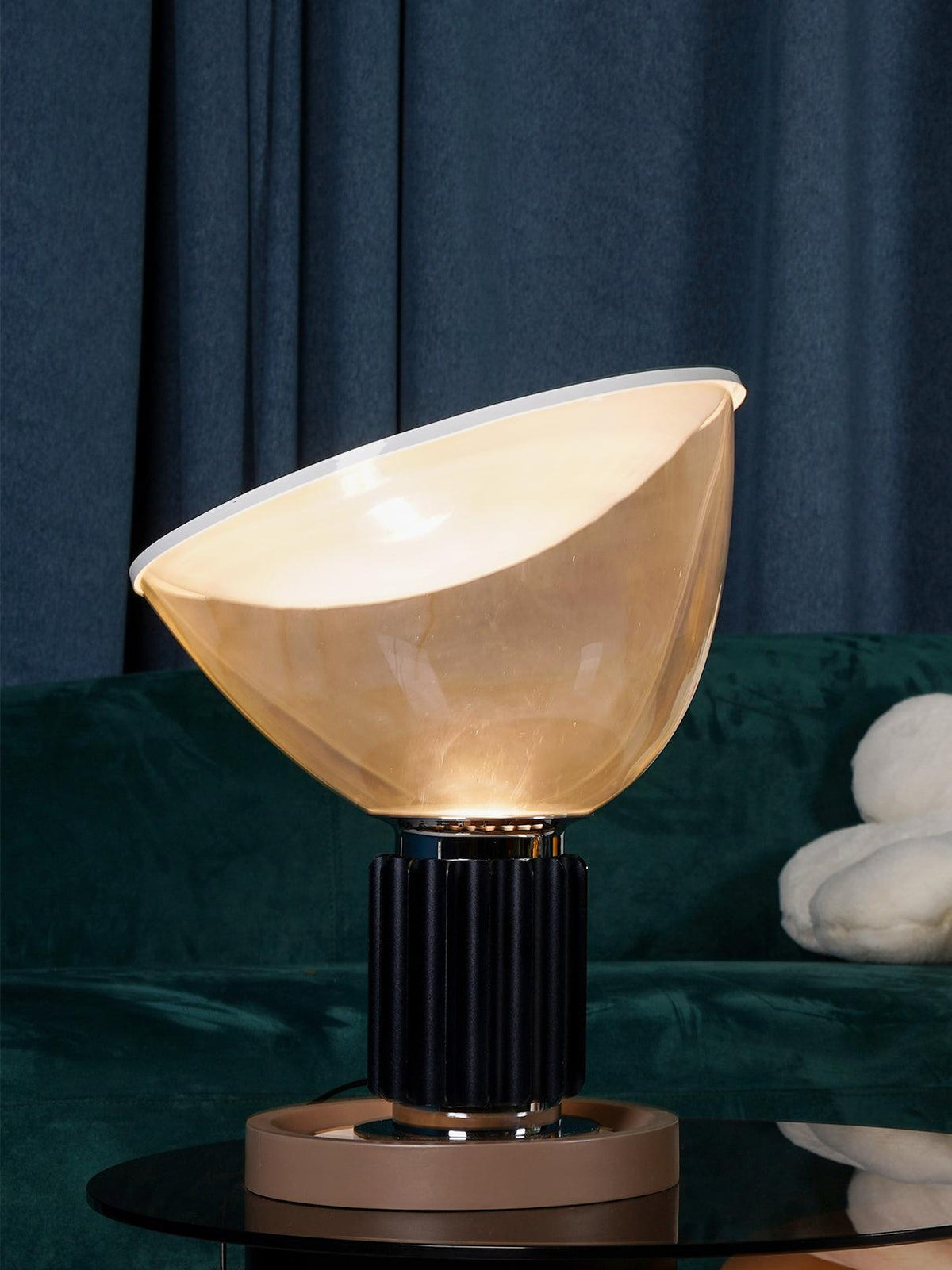 Nexus Tischlampe