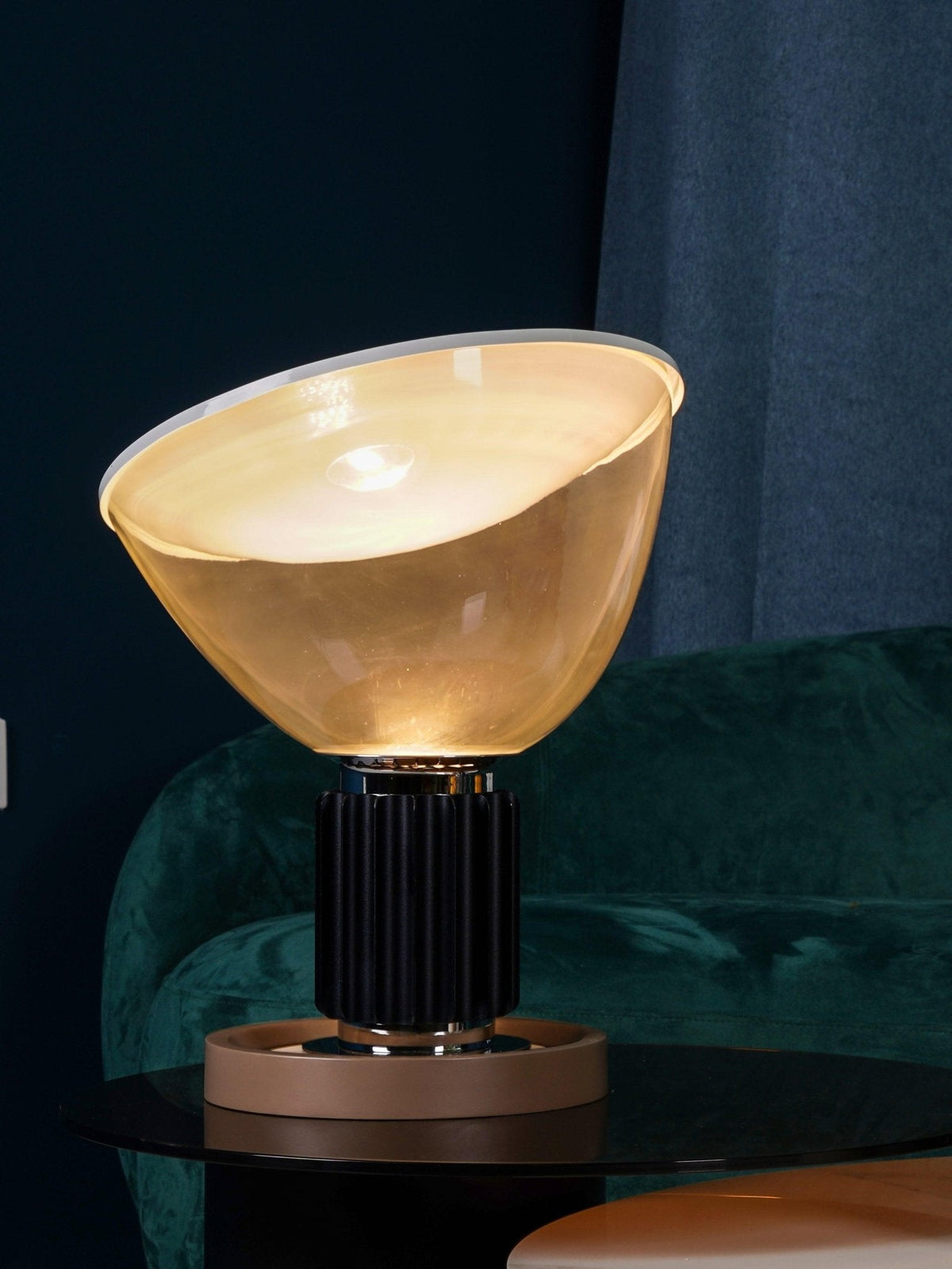Nexus Tischlampe