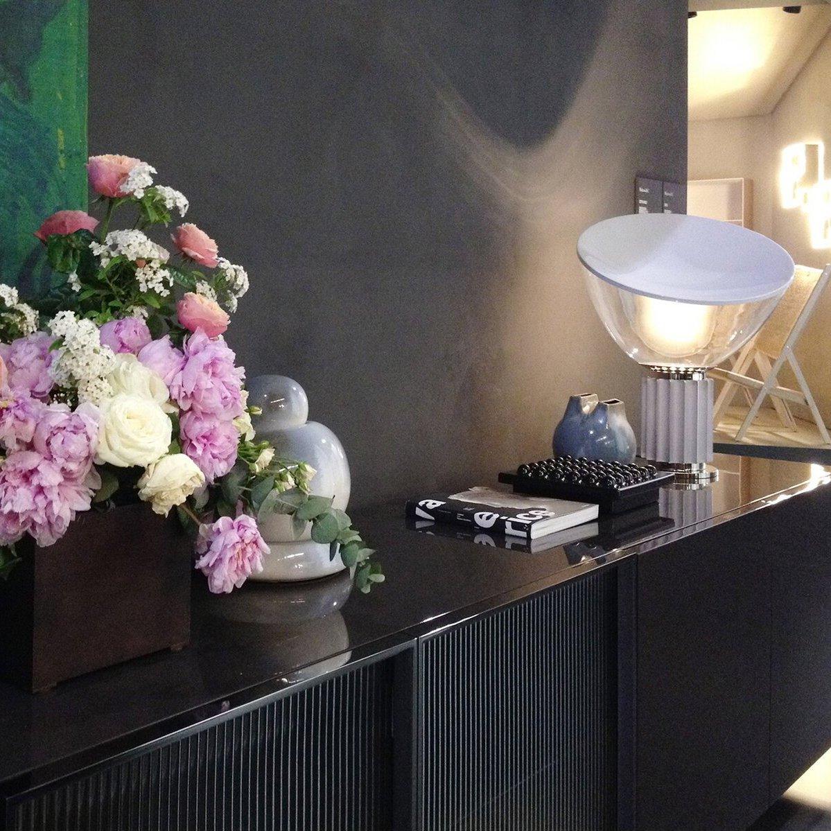 Nexus Tischlampe