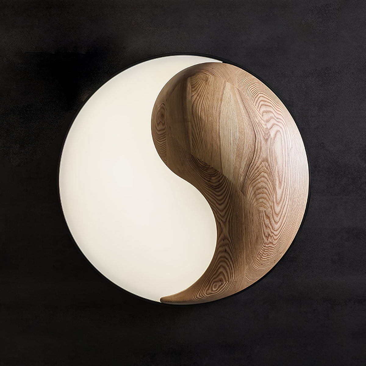 Ivelor zeitgenössische minimalistische Deckenleuchte aus Holz im Balance-Design