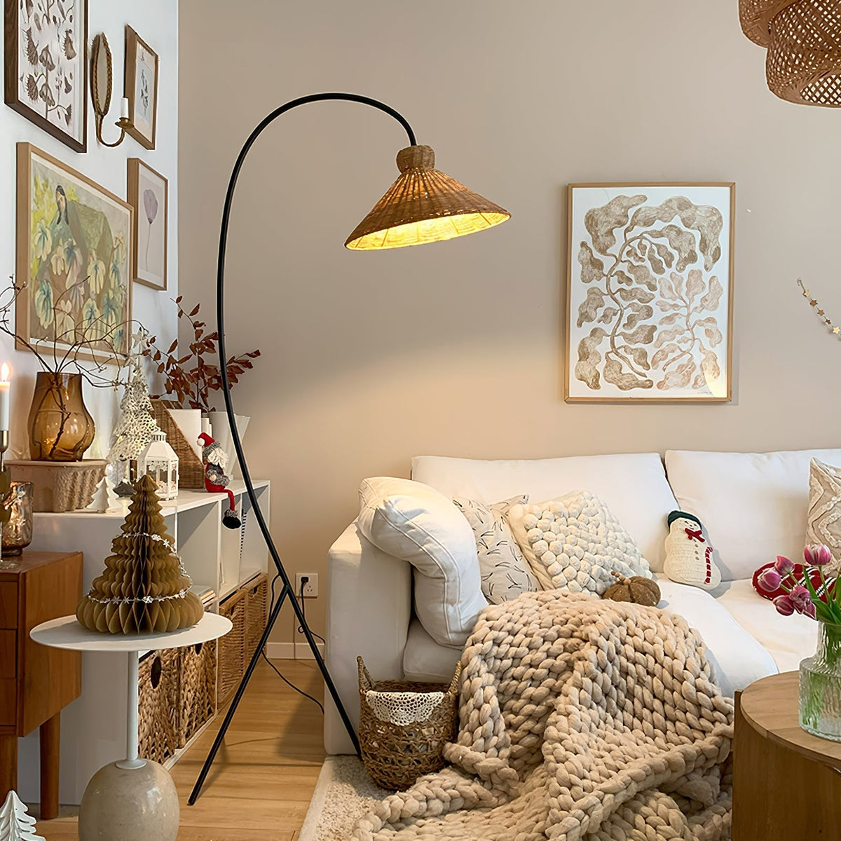 Sombrero Rattan Stehleuchte