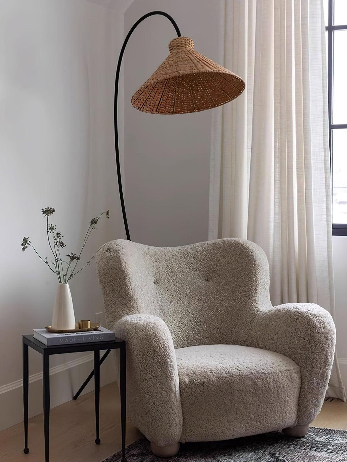 Sombrero Rattan Stehleuchte