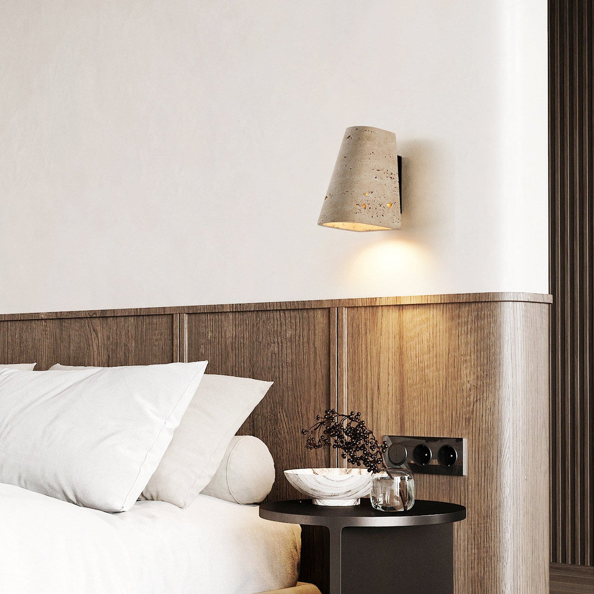 Tavren Travertine Wandleuchte