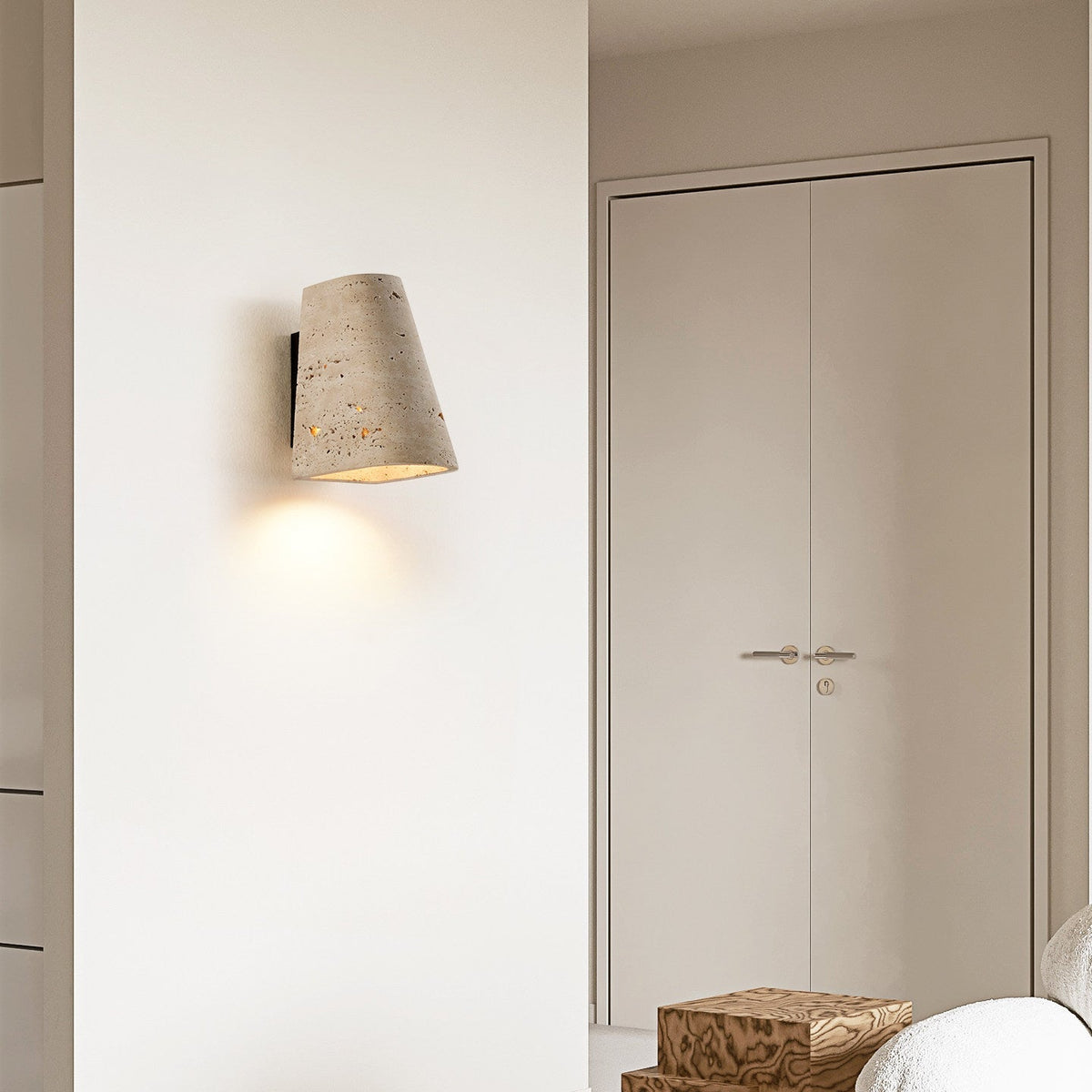 Tavren Travertine Wandleuchte
