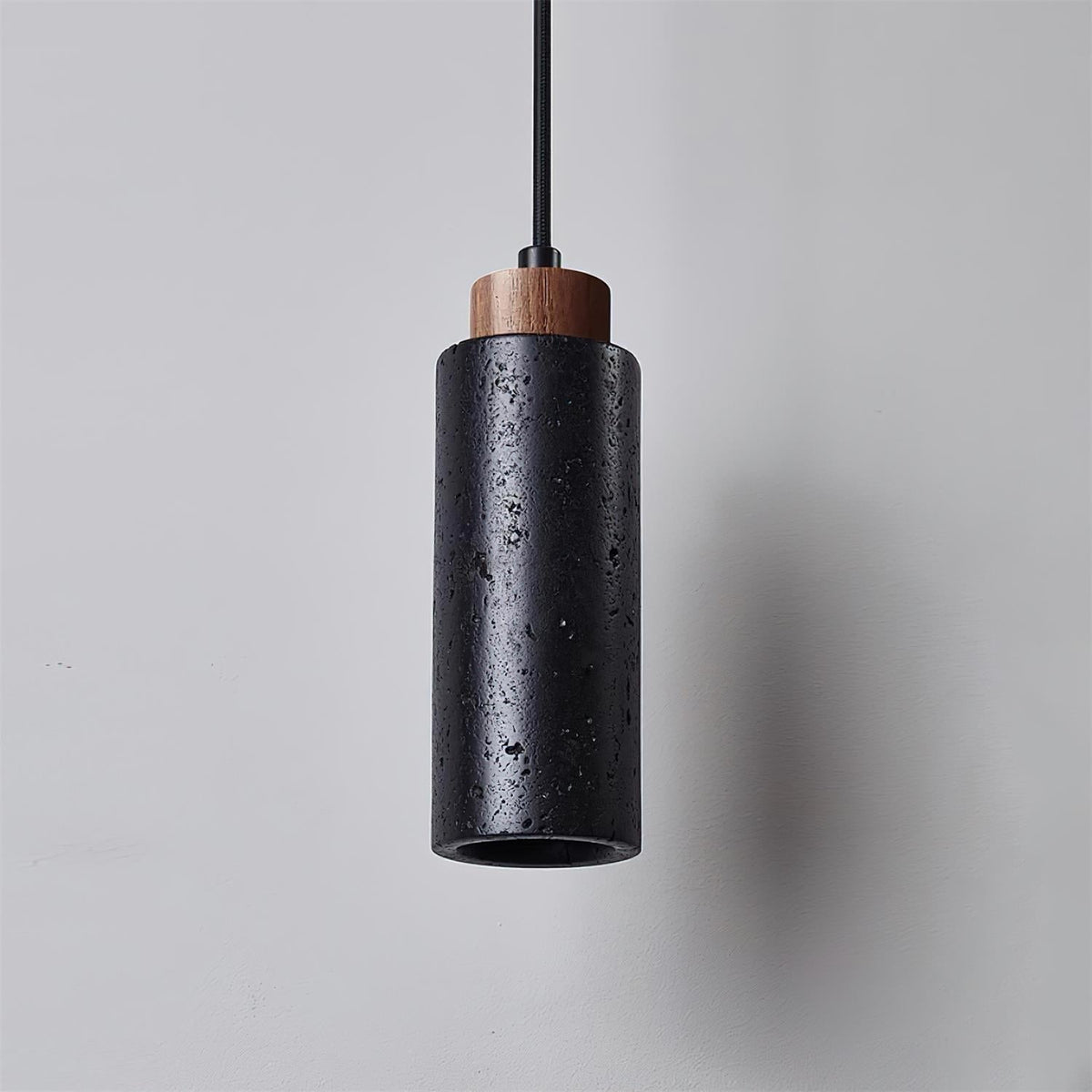 Nerova Pendelleuchte Travertin Holz Minimalistisch