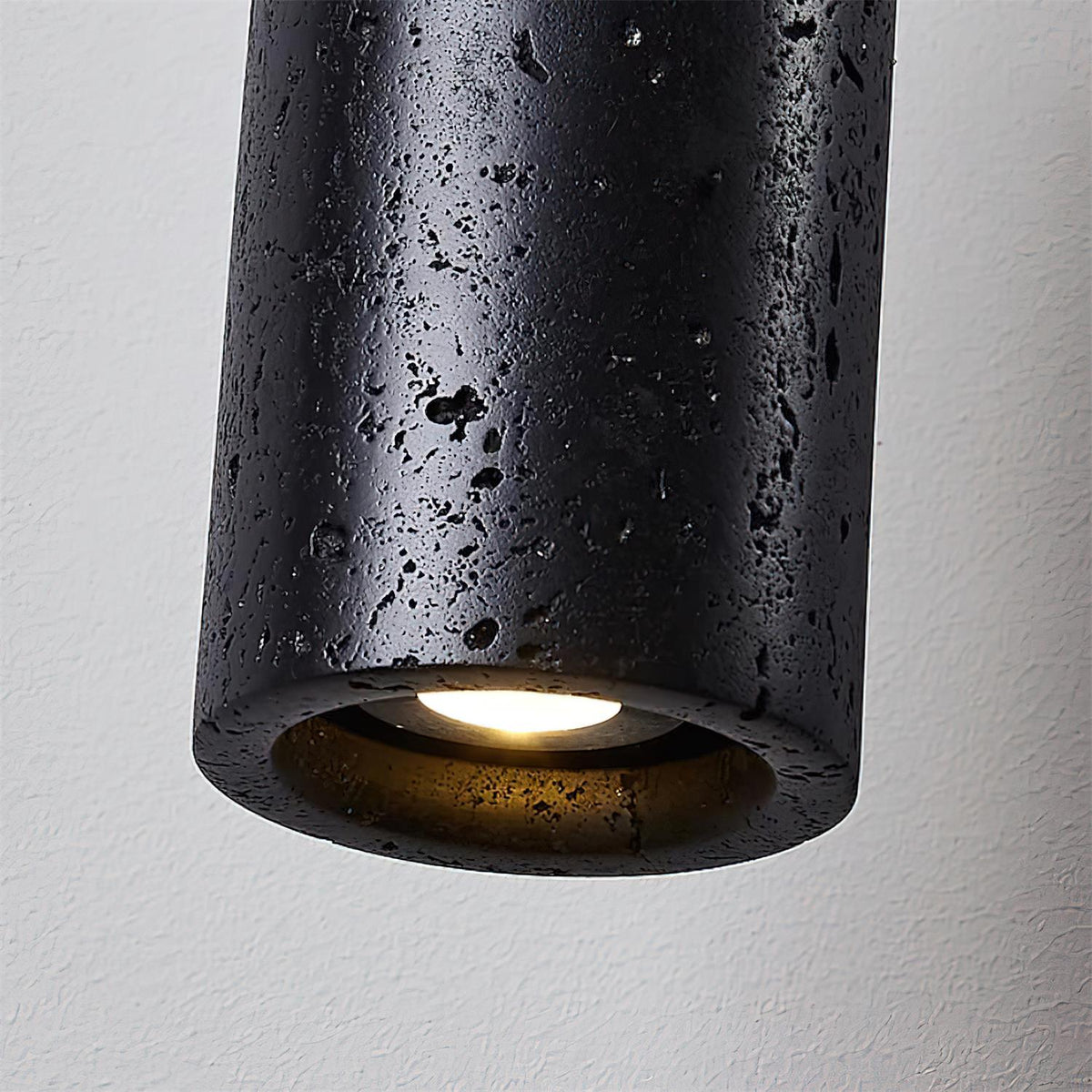 Nerova Pendelleuchte Travertin Holz Minimalistisch