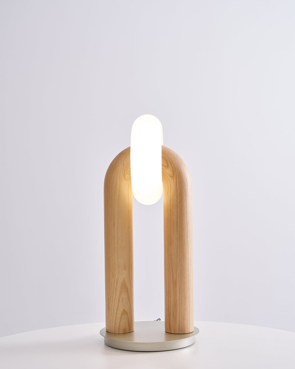 Raelix Vintage Tischleuchte aus Holz