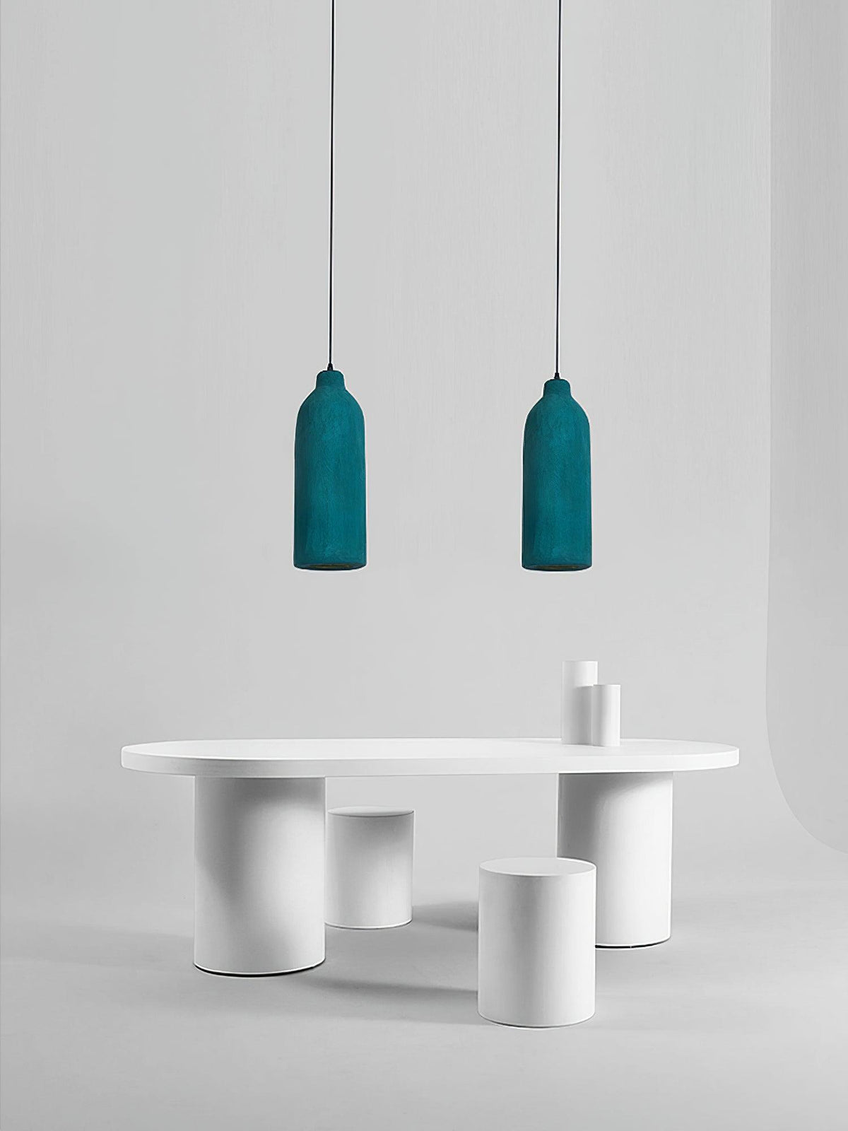 Ulvynia minimalistische Kunstharz-Pendelleuchte in Flaschenform