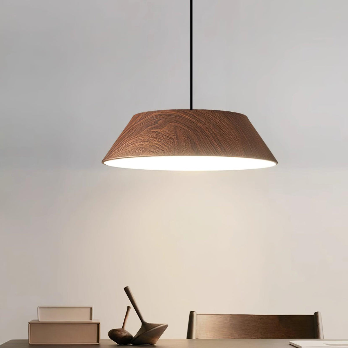 Novain Pendelleuchte mit Holzmaserung