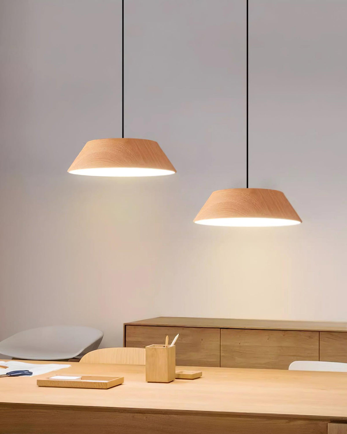 Novain Pendelleuchte mit Holzmaserung