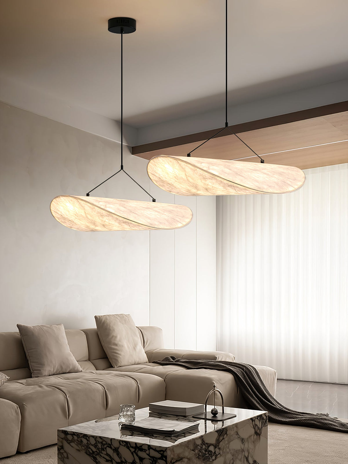 Luminette Minimalistische Seidensatin-Pendelleuchte