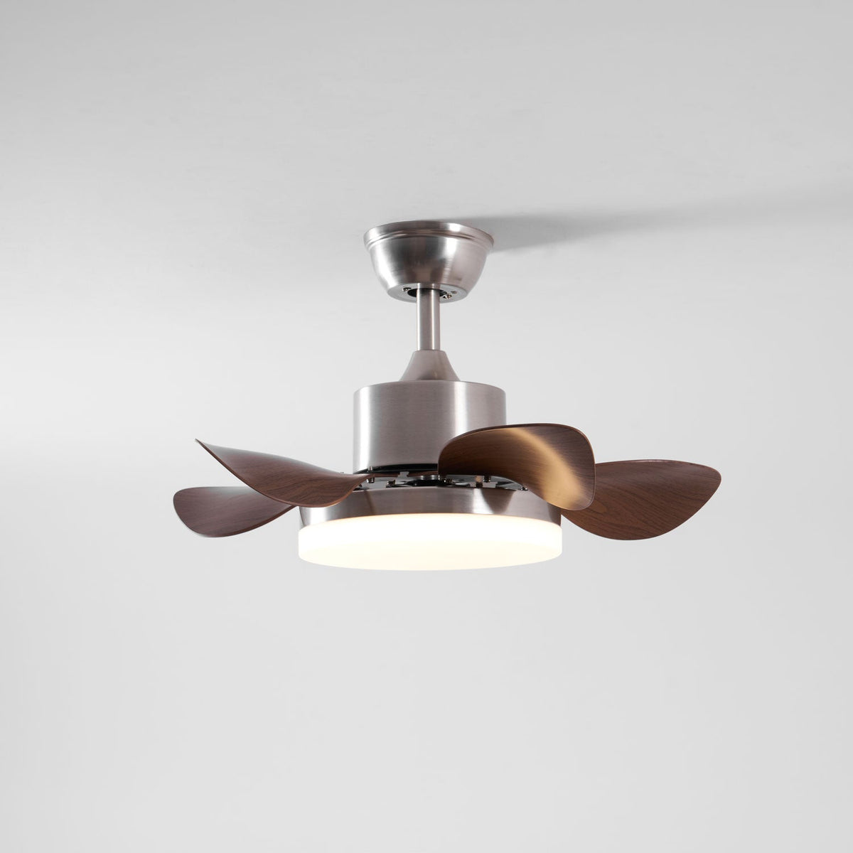 Alenya Deckenventilator mit Beleuchtung aus Holz