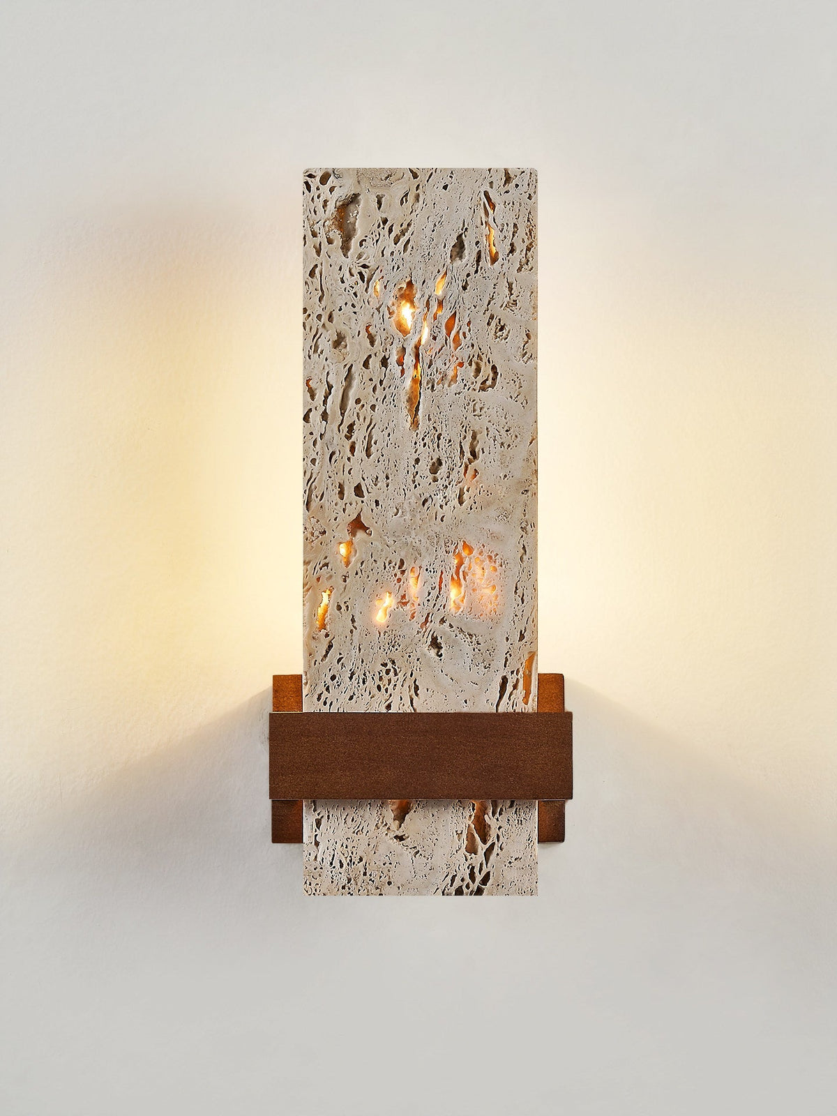 Brann Terra Travertine Wandleuchte