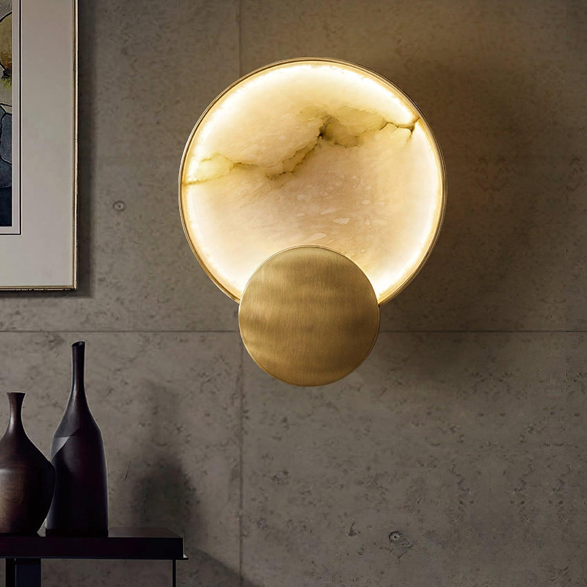 Myvelarae runde Wandleuchte aus Alabaster
