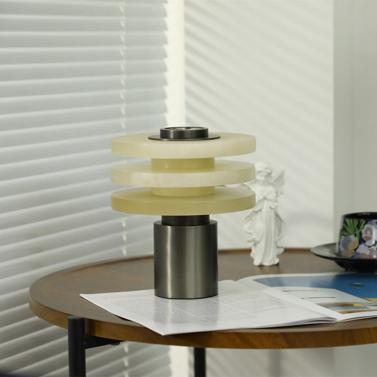Pryt Obelisk Alabaster-Tischlampe