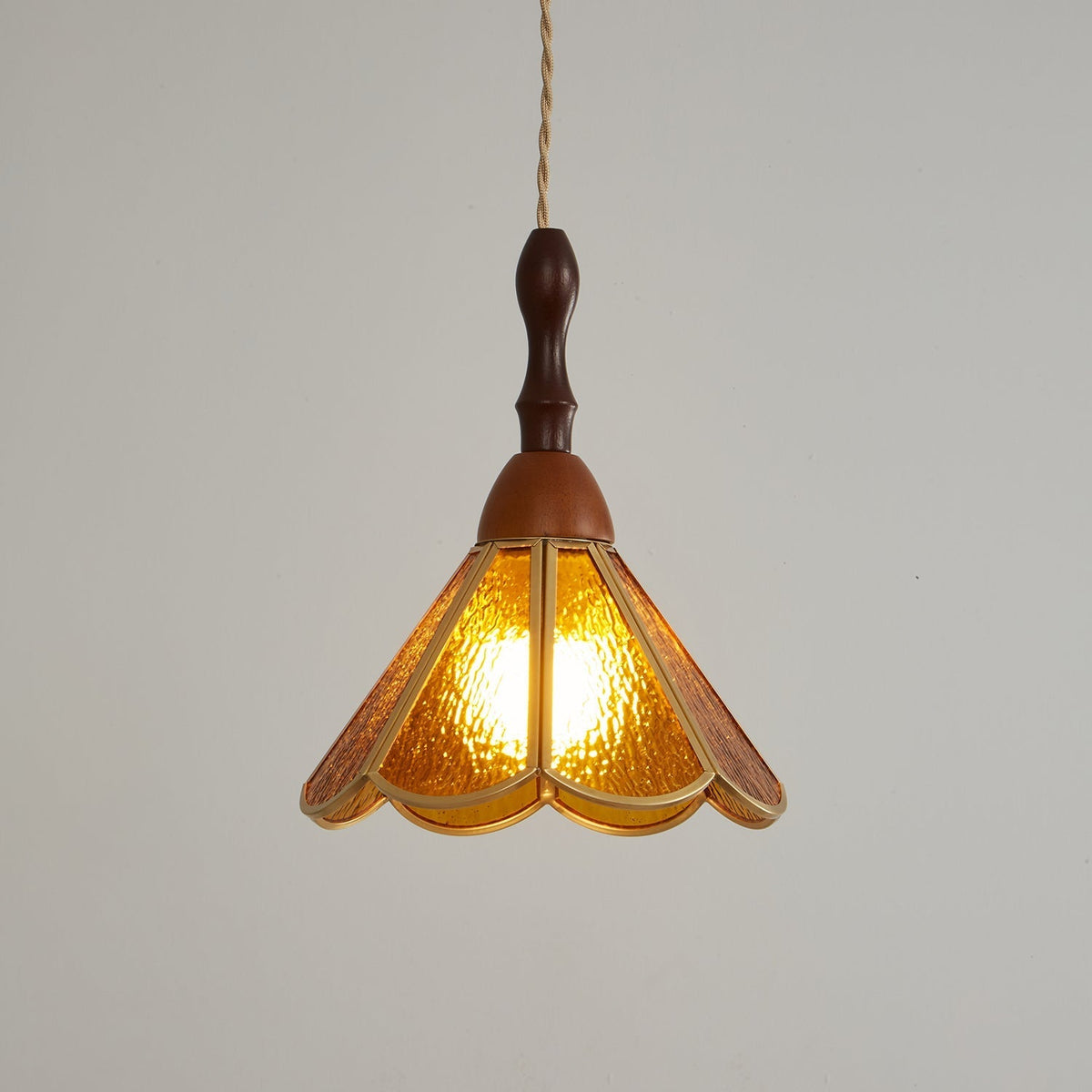 Creshen Pendelleuchte aus Holz und Glas im Vintage-Stil