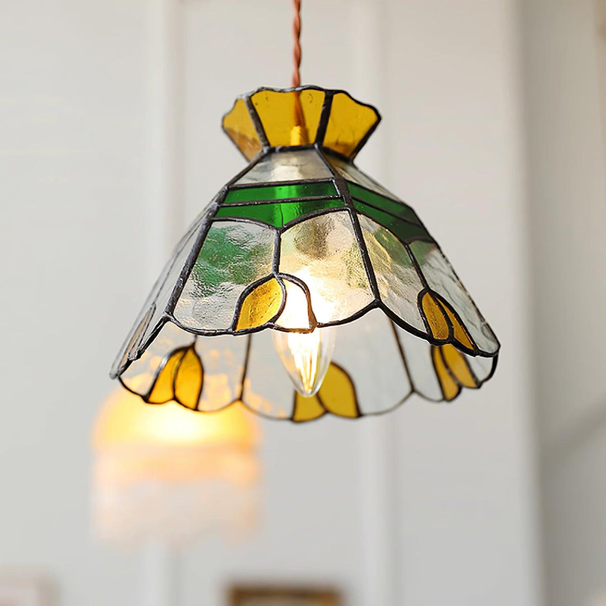 Coriva Pendelleuchte aus Rauchglas im Mid-Century-Stil