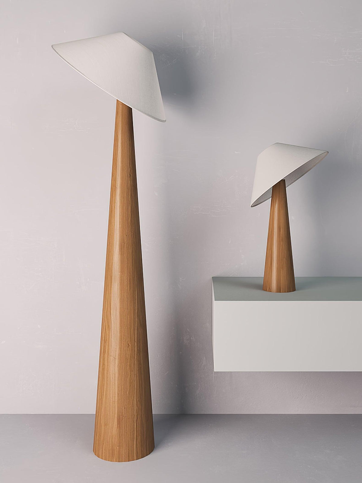 Vosile Skulpturale Tischleuchte aus Holz in Naturholz- und Beigetönen