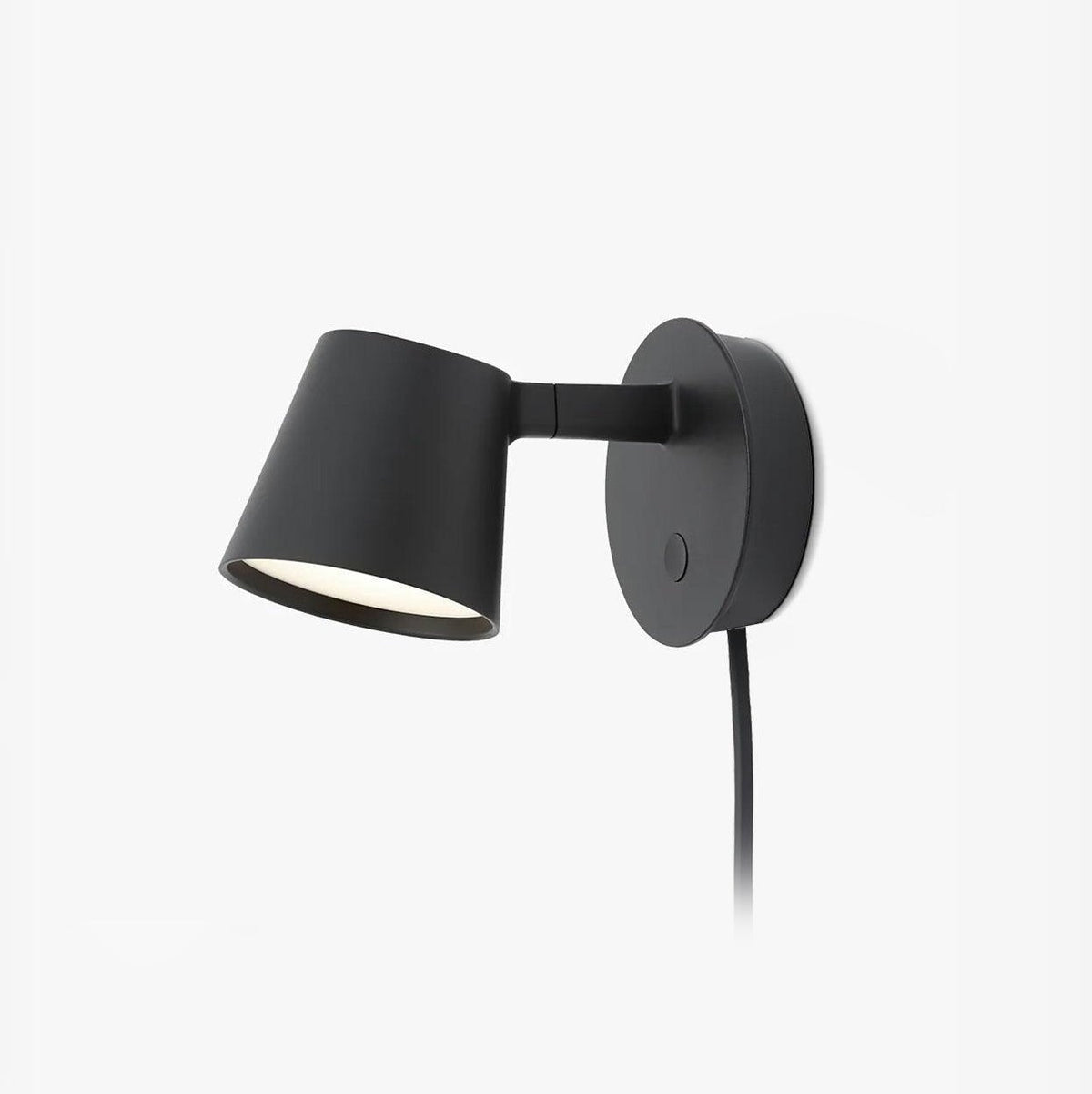 Tirwen zeitgenössische minimalistische Wandleuchte mit Stecker