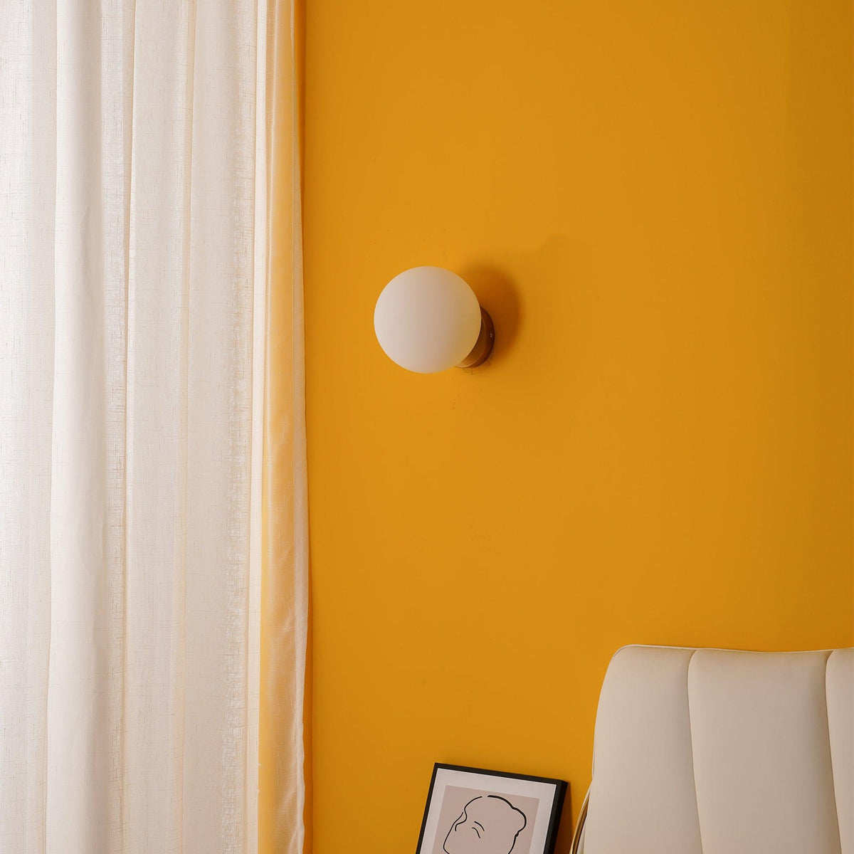 Vivinia zeitgenössische minimalistische Wandleuchte