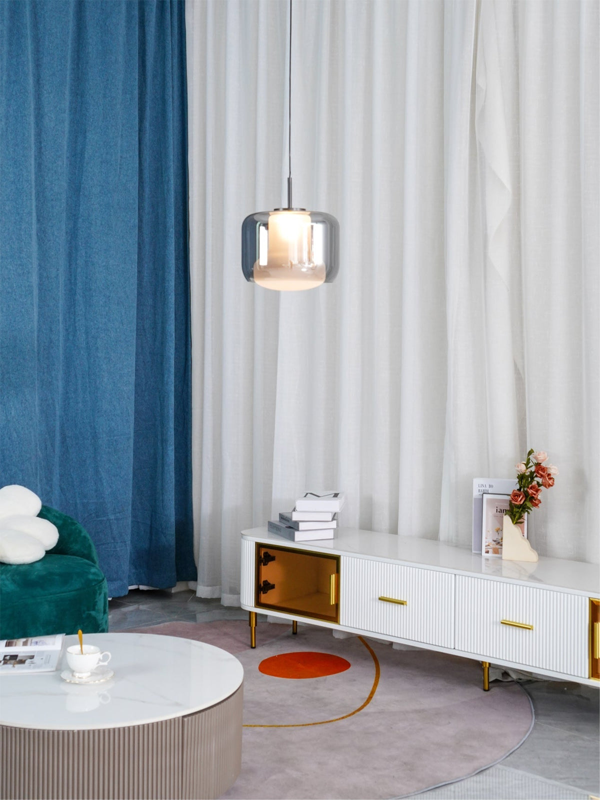 Absolud Pendelleuchte aus Rauchglas mit zweischichtigem quadratischem Lampenschirm für das Esszimmer | Cielum