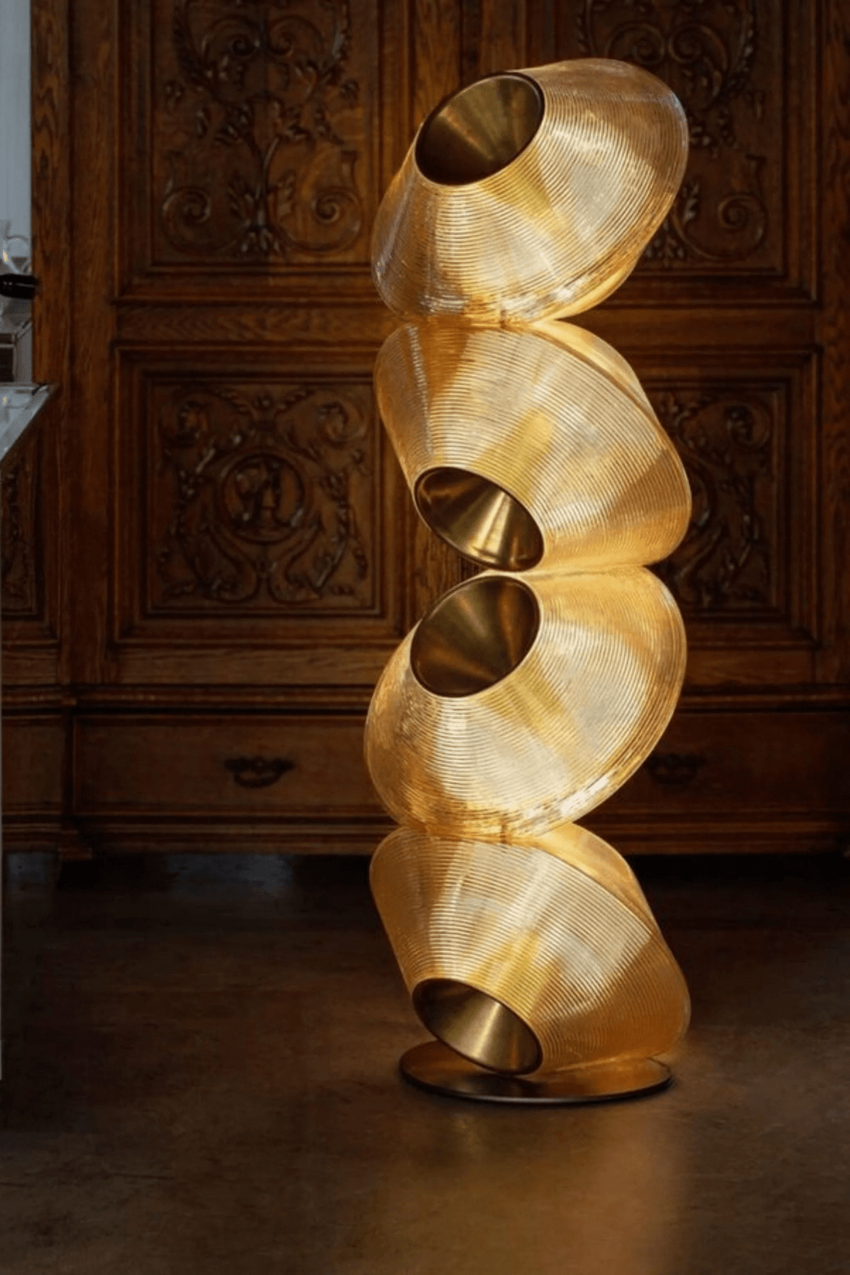 Caluena Lumen Tower Stehleuchte
