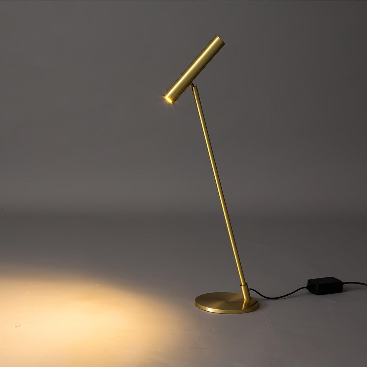 Anor Minimalistische Tischleuchte