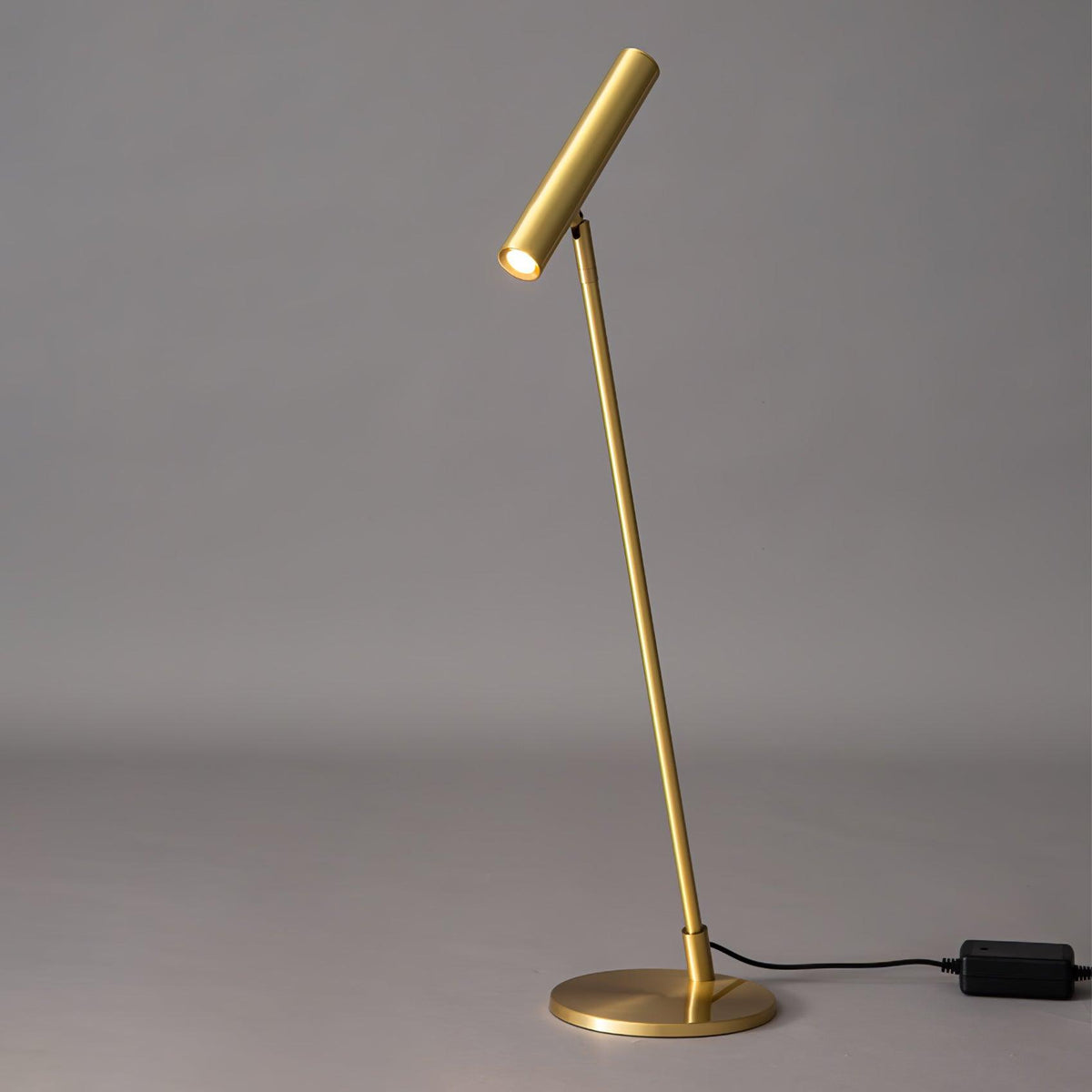 Anor Minimalistische Tischleuchte