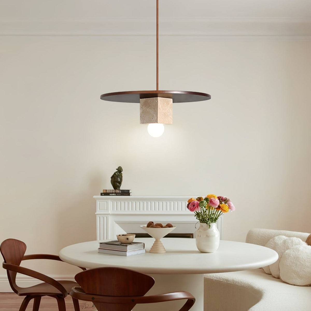 Sarix Geometrische Pendelleuchte aus Travertin