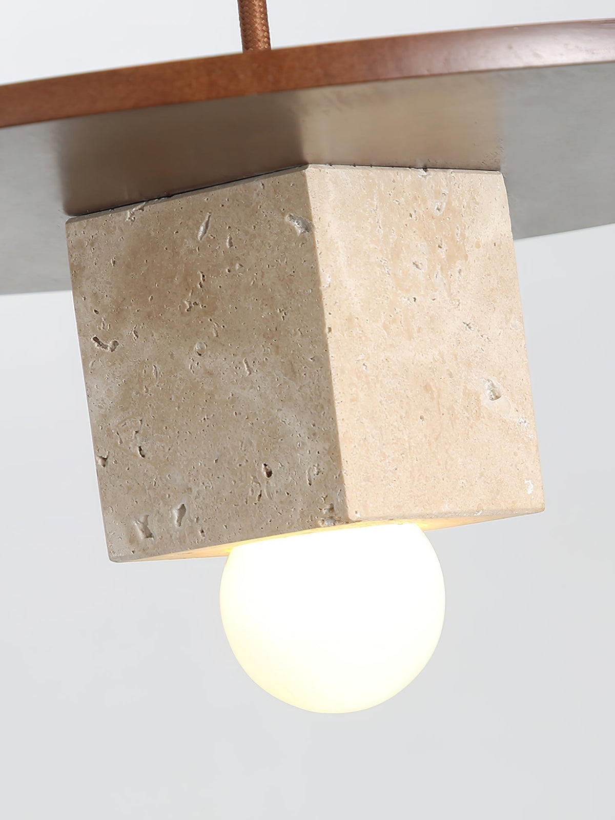 Sarix Geometrische Pendelleuchte aus Travertin