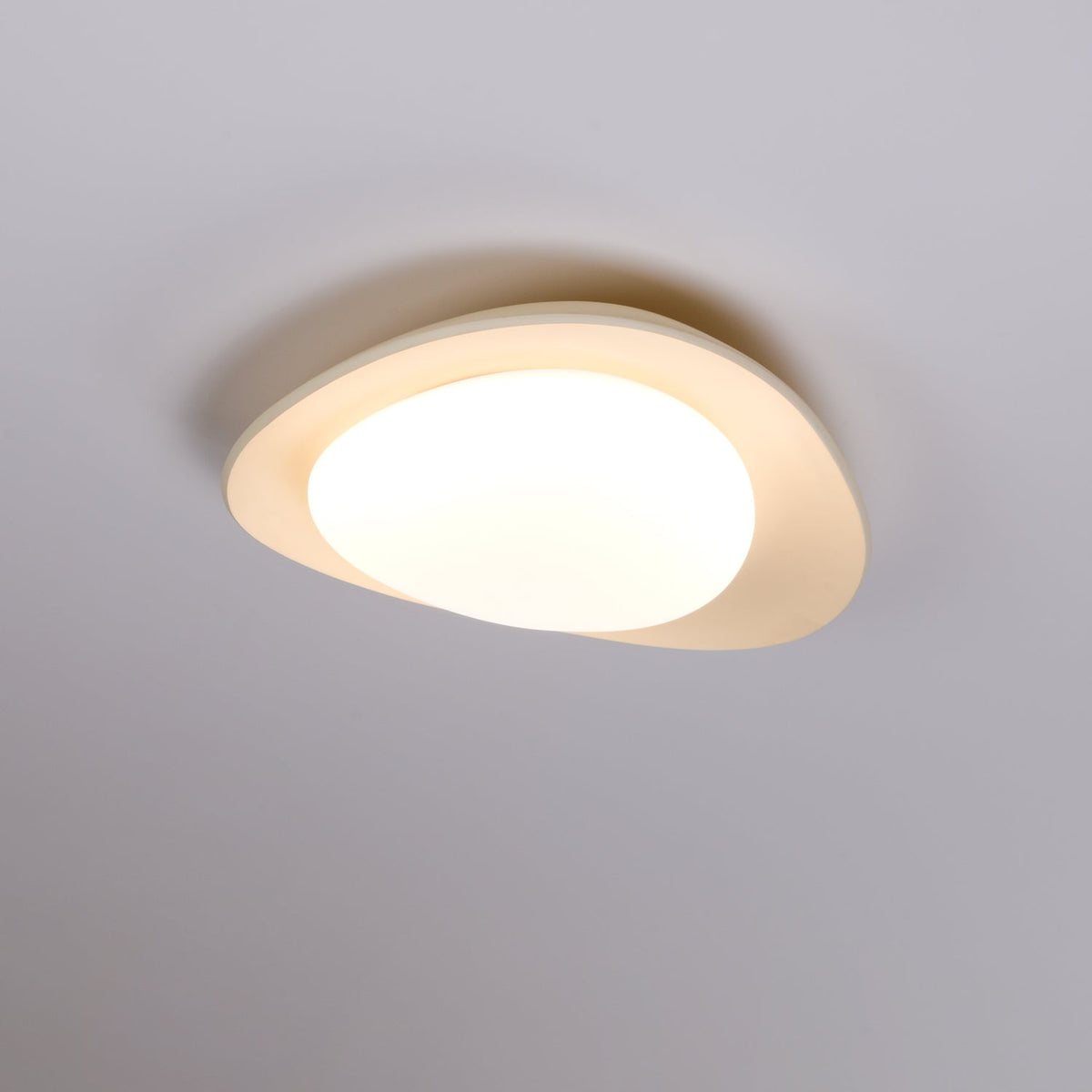 Blex Deckenleuchte in Grün & Beige mit Kieselform