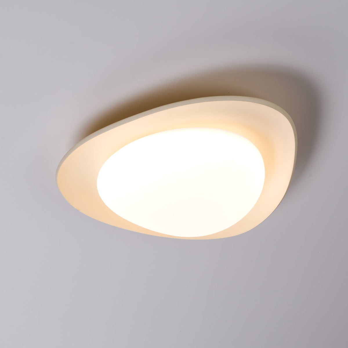 Blex Deckenleuchte in Grün & Beige mit Kieselform
