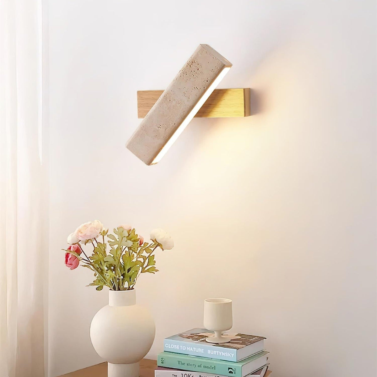 Novra Travertine Wandleuchte