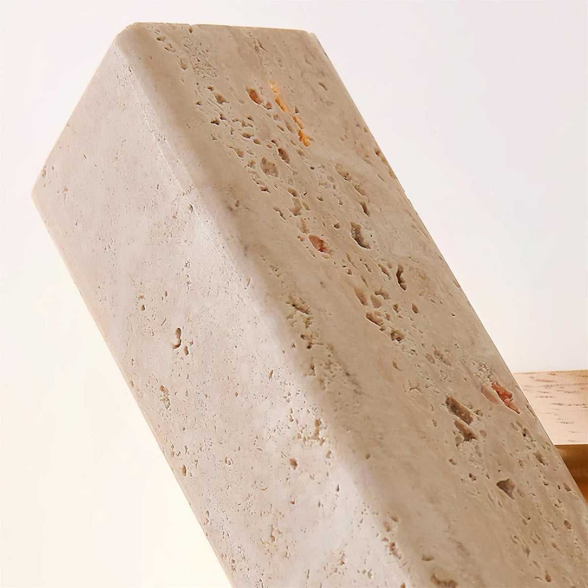 Novra Travertine Wandleuchte