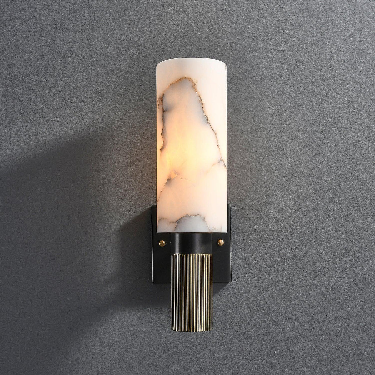 Aveninette Alabaster Wandleuchte