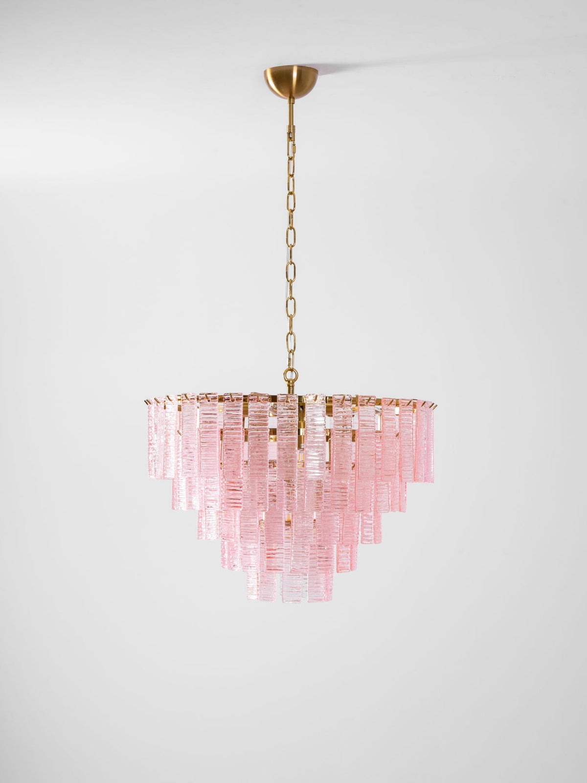 Lioririan Kronleuchter aus rosa Muranoglas mit mehrschichtigen Vintage-Luxus-Design
