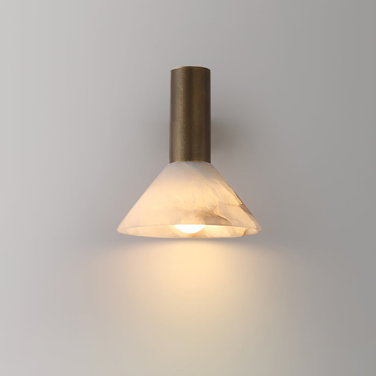 Rino Cone Alabaster Wandleuchte