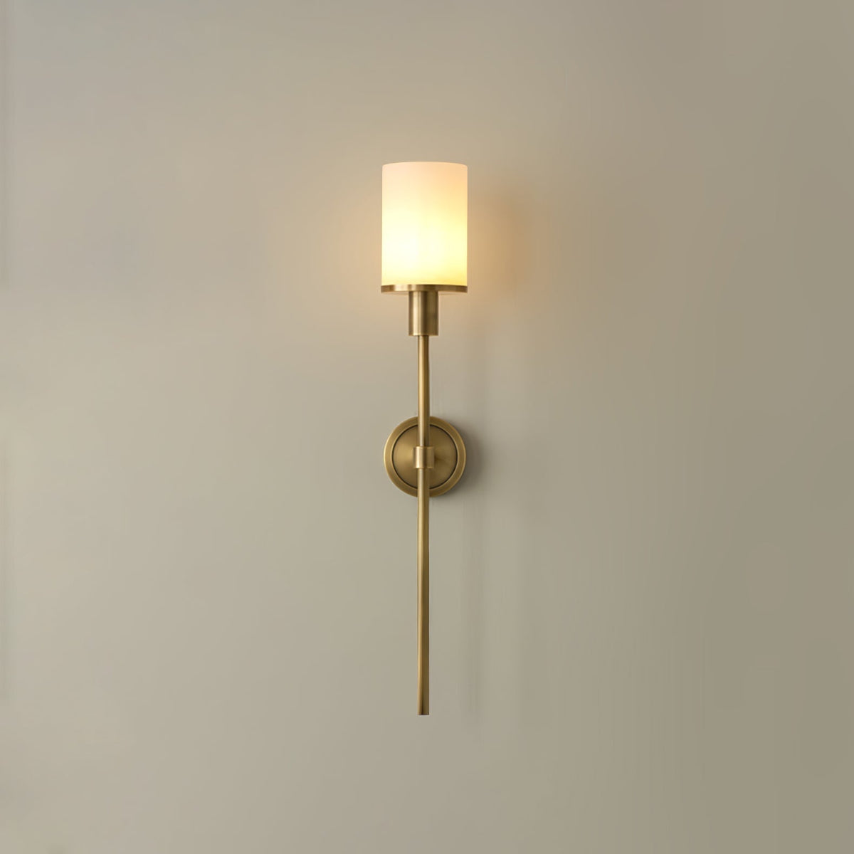 Mycara zeitgenössische Wandleuchte aus Alabaster im klassischen nordischen Stil