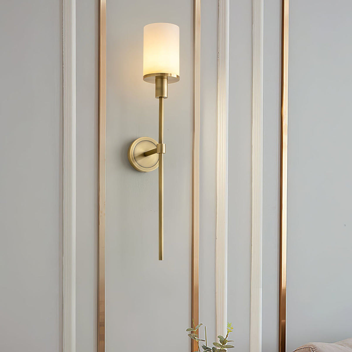 Mycara zeitgenössische Wandleuchte aus Alabaster im klassischen nordischen Stil