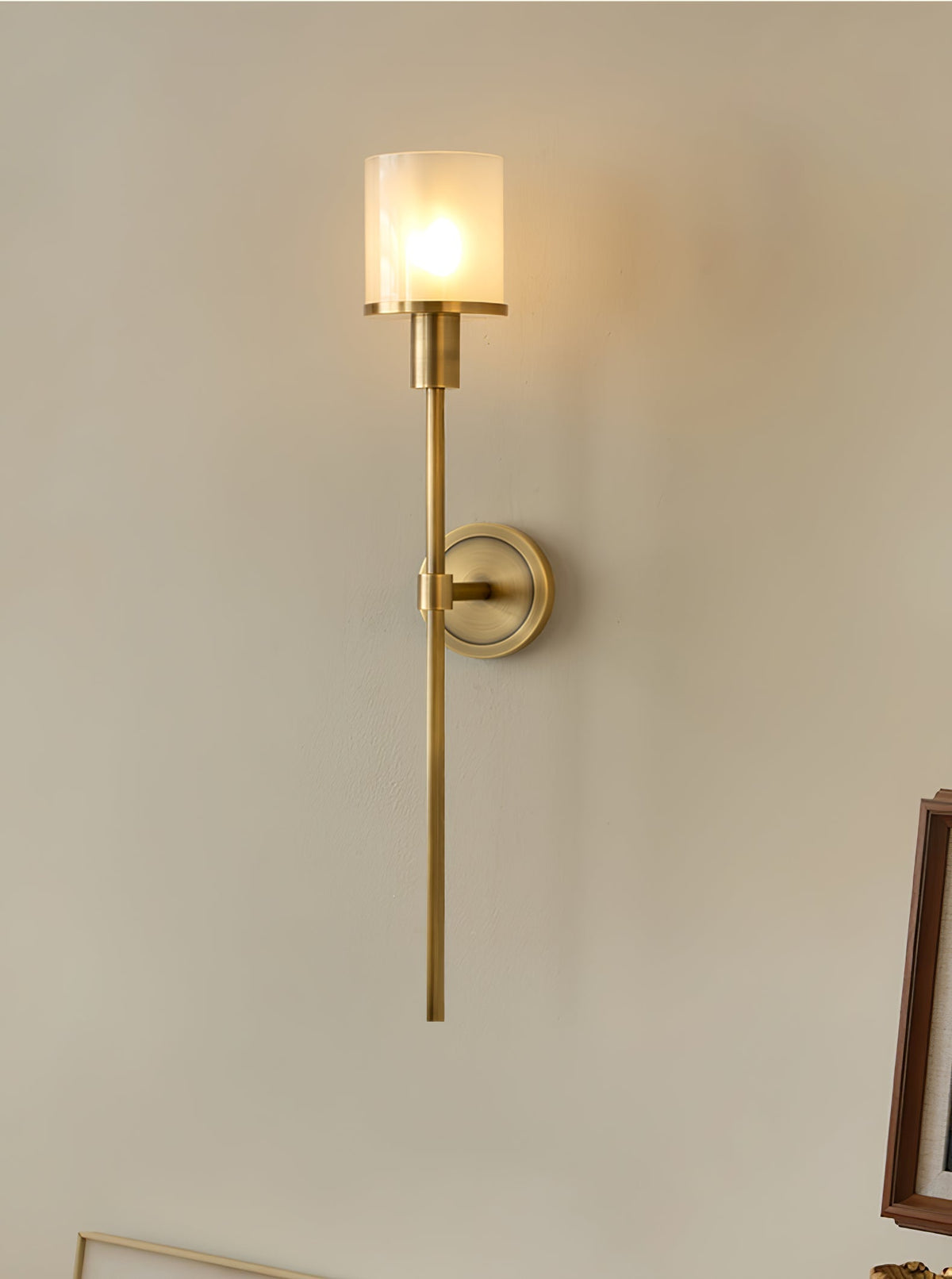 Mycara zeitgenössische Wandleuchte aus Alabaster im klassischen nordischen Stil