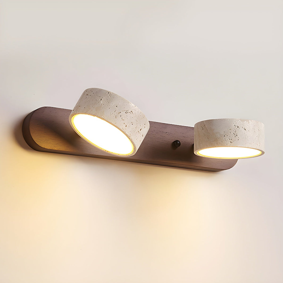 Voloreth Minimalistische Wandleuchte aus Travertin