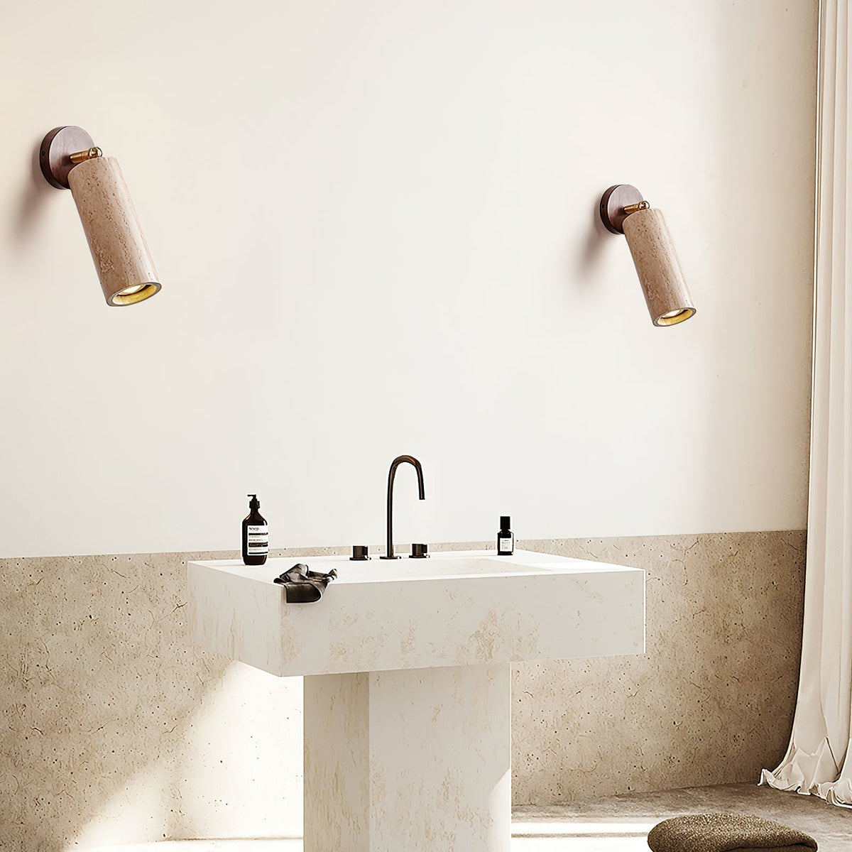 Seralella Travertine Wandleuchte
